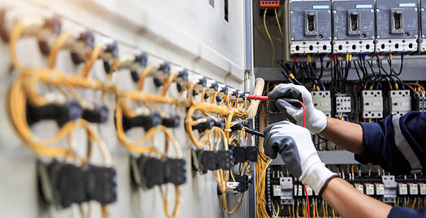 Professional Electrician technician working in Shanor-Northvue, PA